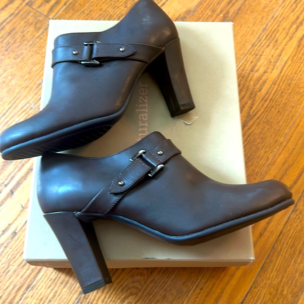 Naturalizer Host Booties.